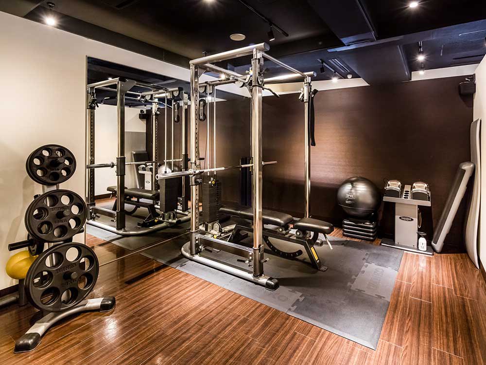 RIZAP横浜西口店